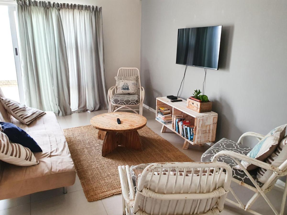 Acacia Four Seven Self-Catering Apartment ซวาคอปมุนด์ ภายนอก รูปภาพ